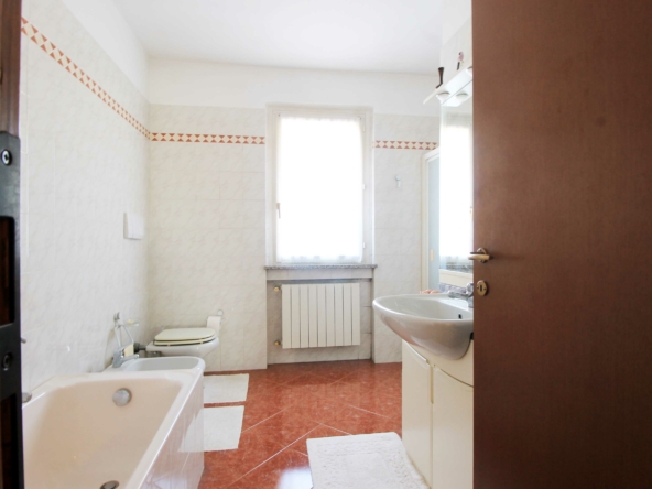 H05 Villa a stezzano 5.1
