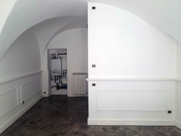I10 negozio borgo santa caterina 1.3