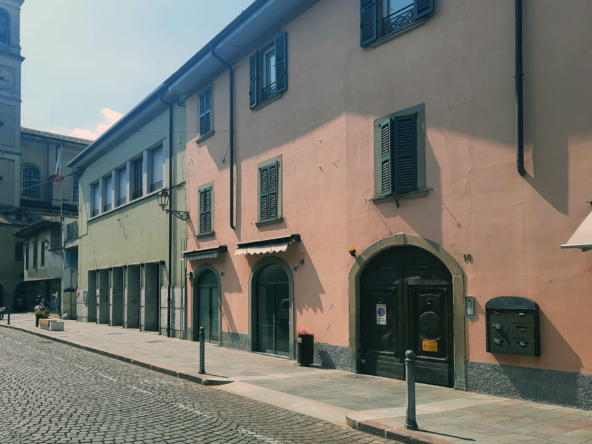 I10 negozio borgo santa caterina 1.9