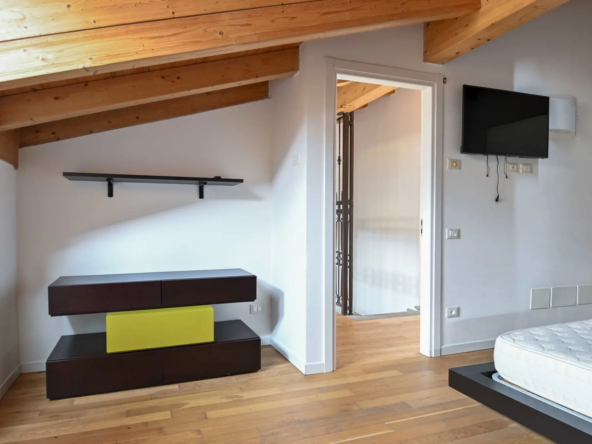 2132_Mansarda_Zogno_88_20251219184809